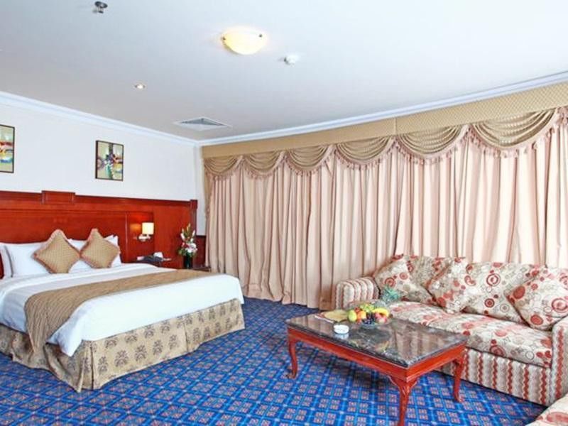 Ramee California Hotel Manama Zewnętrze zdjęcie