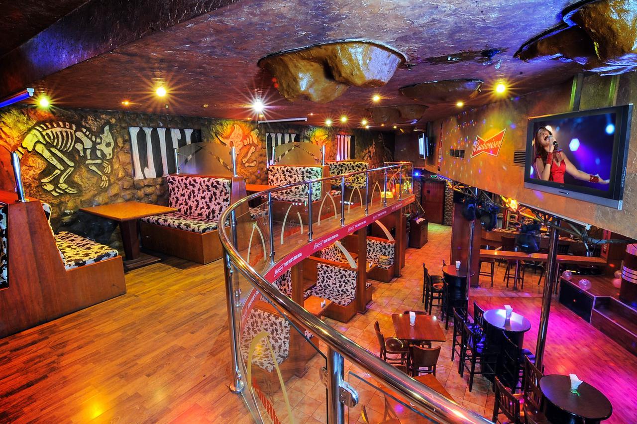Ramee California Hotel Manama Zewnętrze zdjęcie